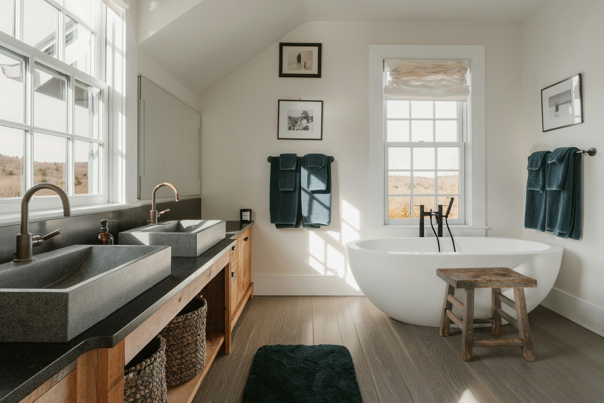 Modern Bathroom